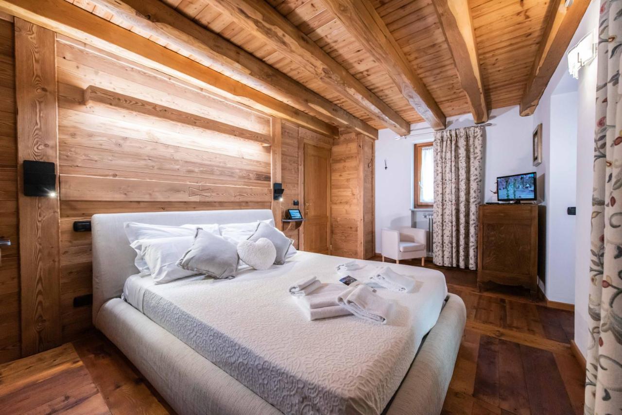 Au Berceau Du Bien-Etre Villa Chambave Bagian luar foto
