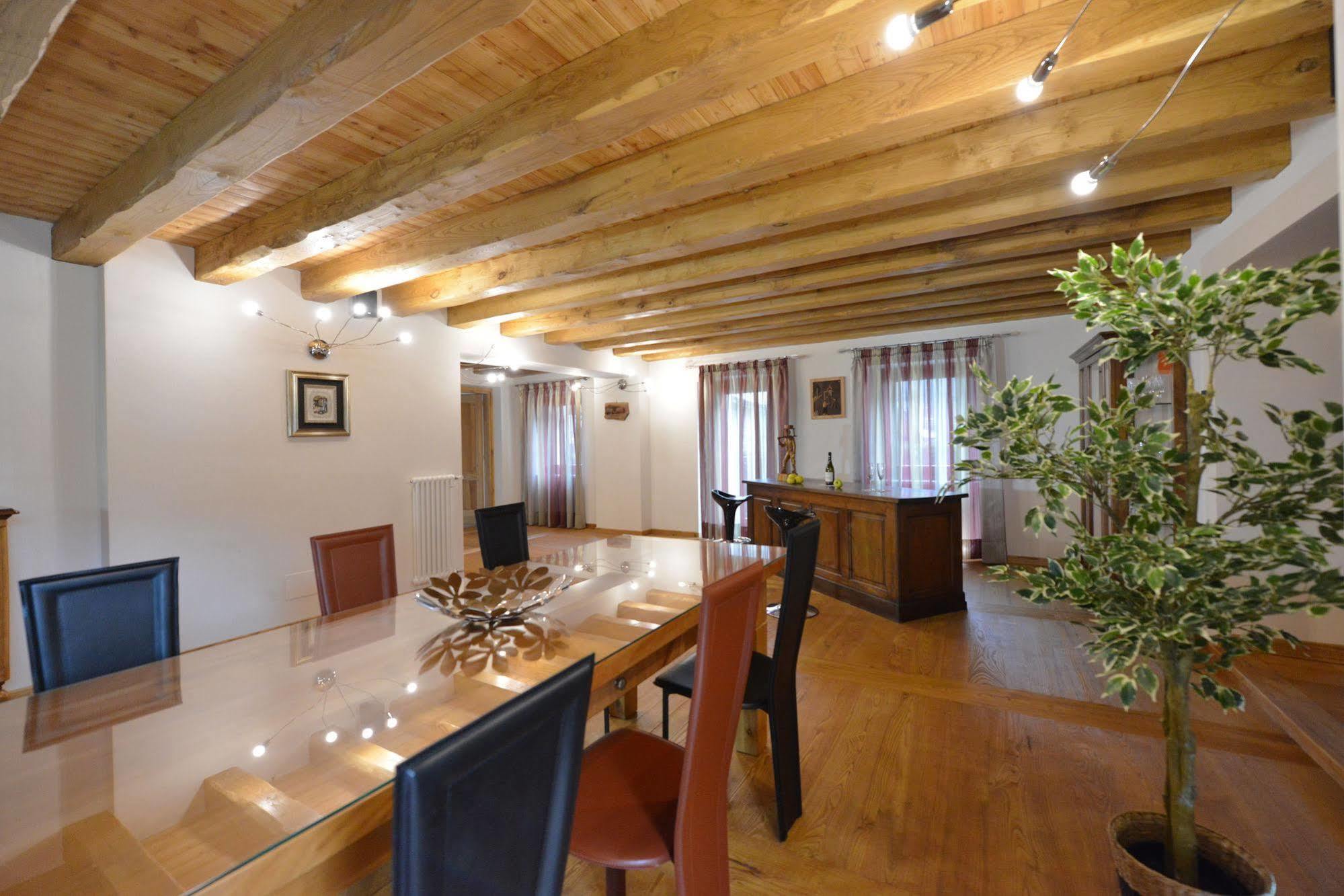 Au Berceau Du Bien-Etre Villa Chambave Bagian luar foto